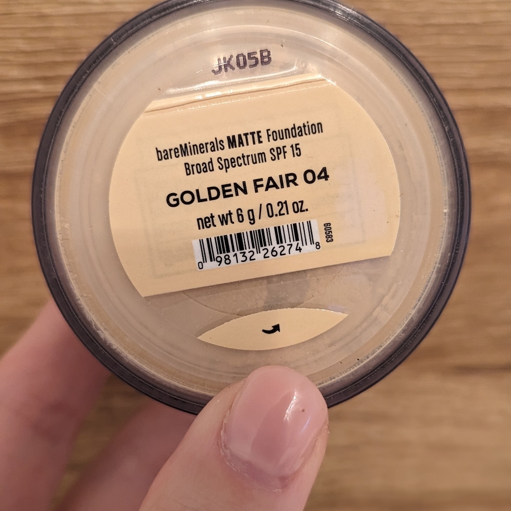 NEW Never Opened Matte Golden Fair bareMinerals Foundation